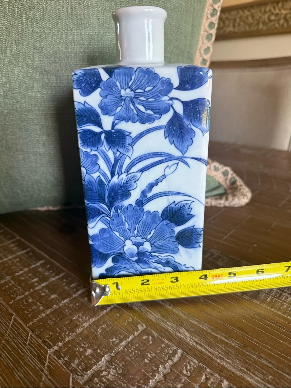 Unbranded elegant blue